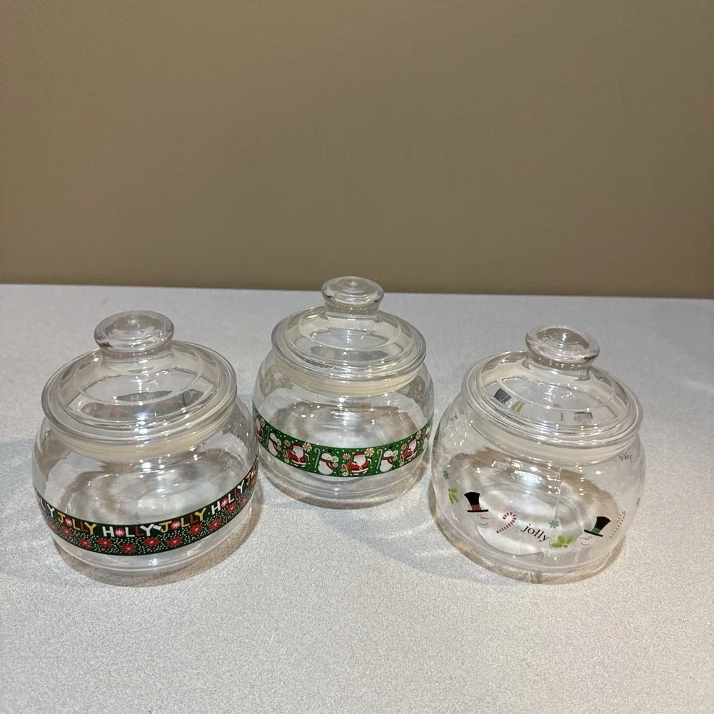 Christmas-themed Plastic apothecary or candy jars With Lids Jolly Snow Man Santa
